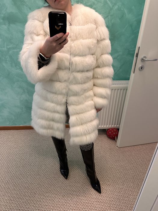 Haina blana naturala vulpe polara 6 in 1 noua Elis Oradea