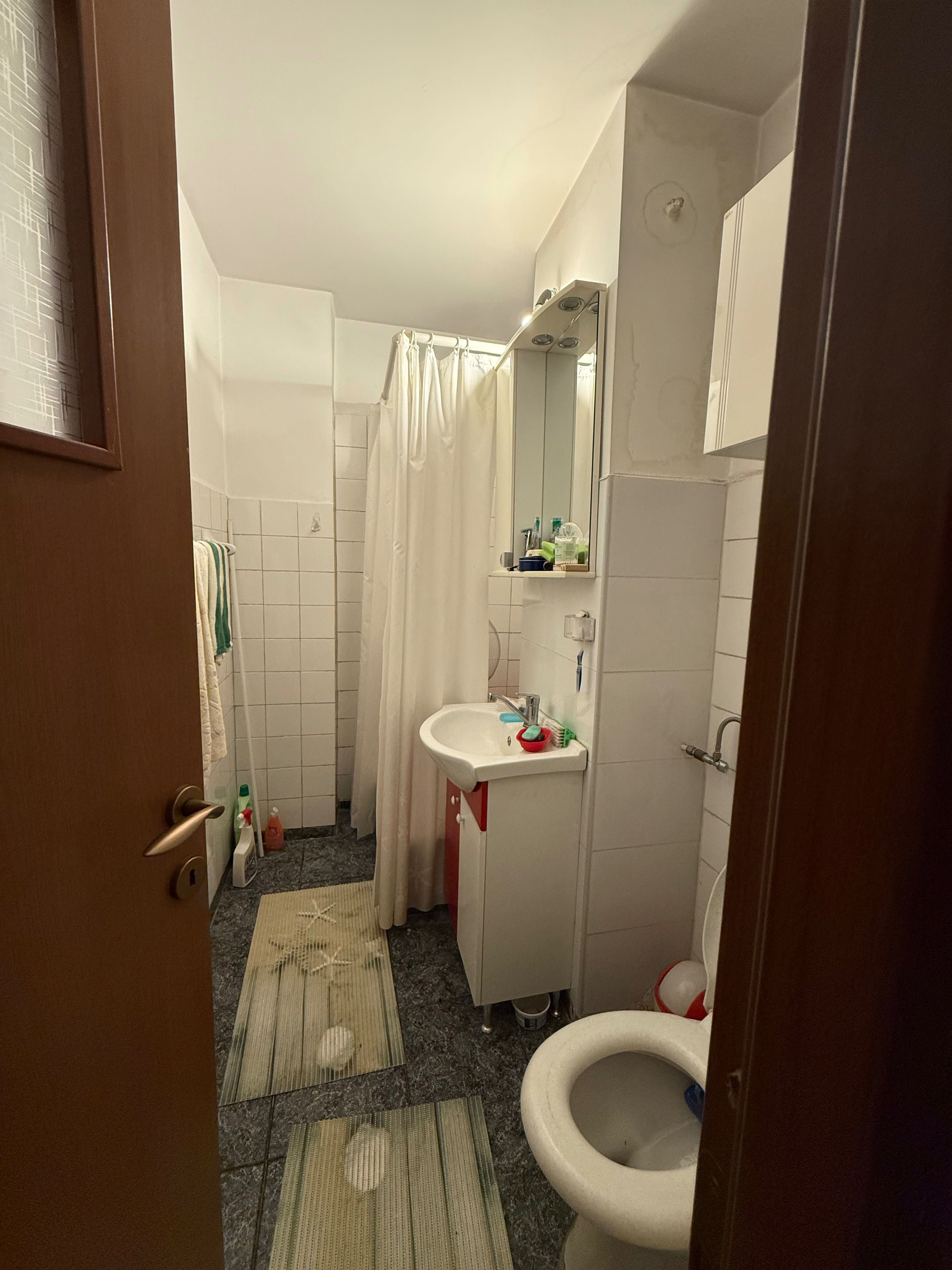 Vând Apartament 4 camere Râmnicu Vâlcea - Ion Referendaru