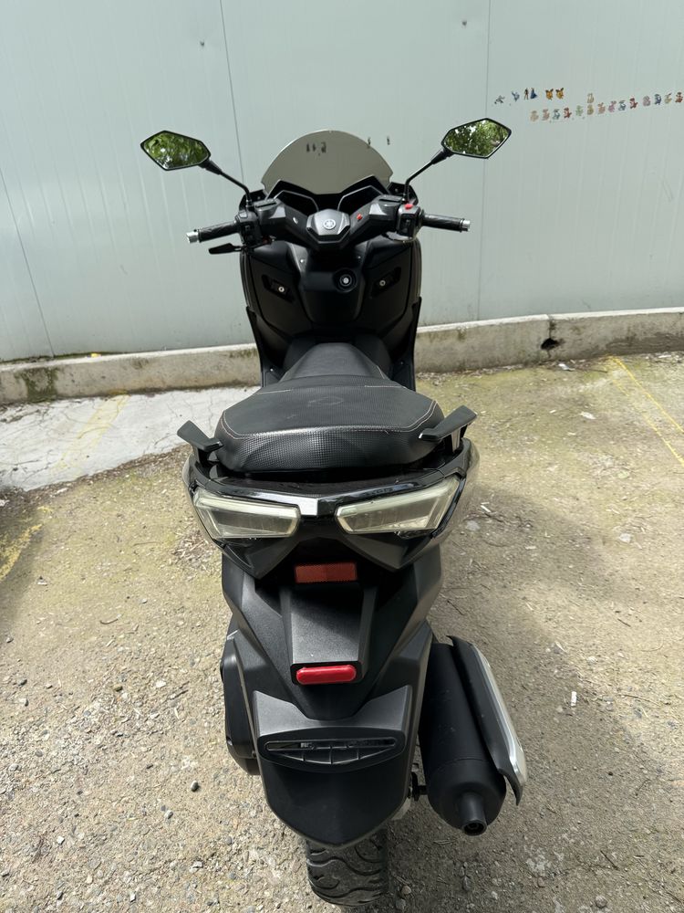 Yamaha S Max skuter ideal holatta