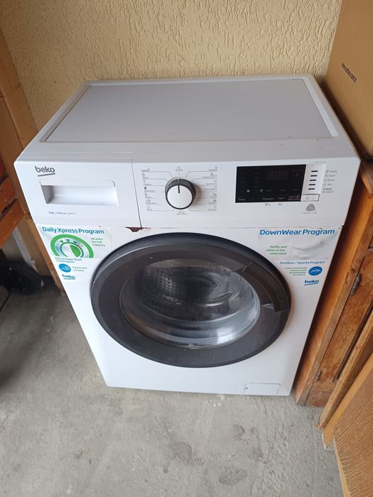 Masina de spalat rufe beko daily express program, partial functionala.