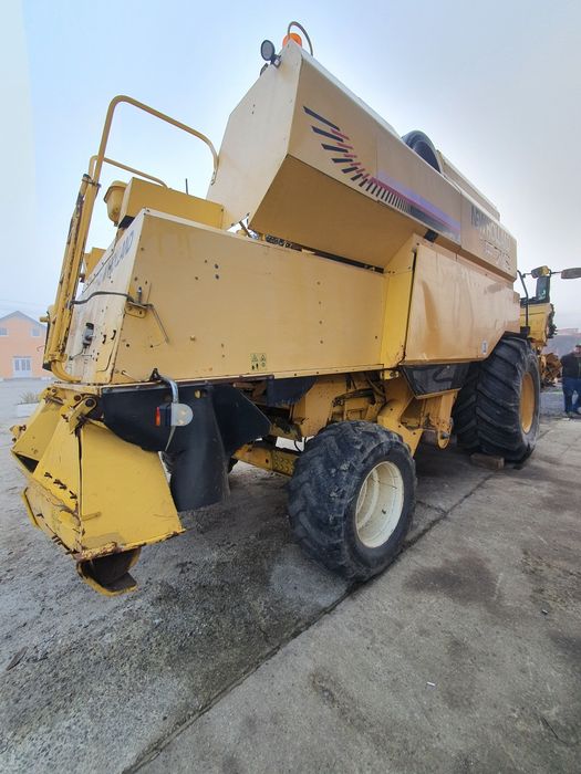 Dezmembram combina New Holland TF76