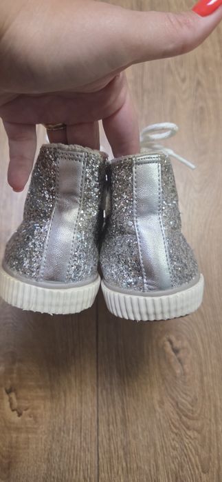 Adidași imblaniti Next, 30.5