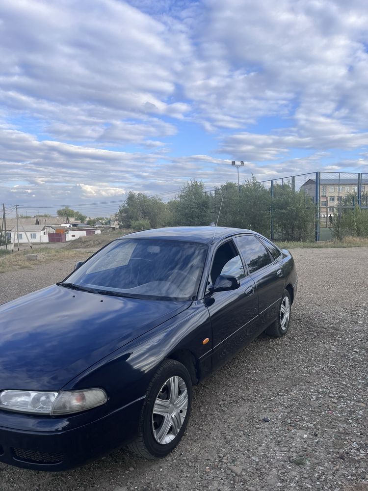 mazda 626 cronos