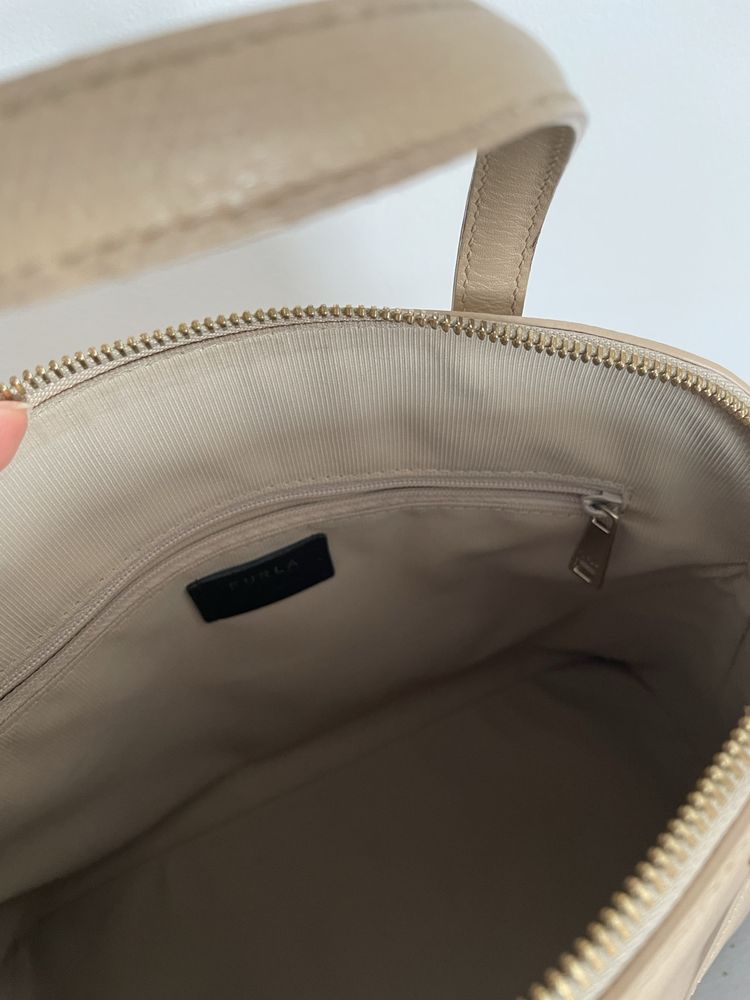 Чанта Furla, бежова