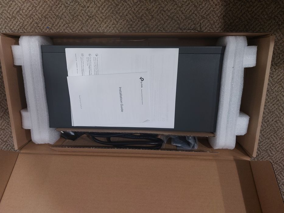 Switch TP-Link TL-SG1024, 24 port, 10/100/1000 Mbps