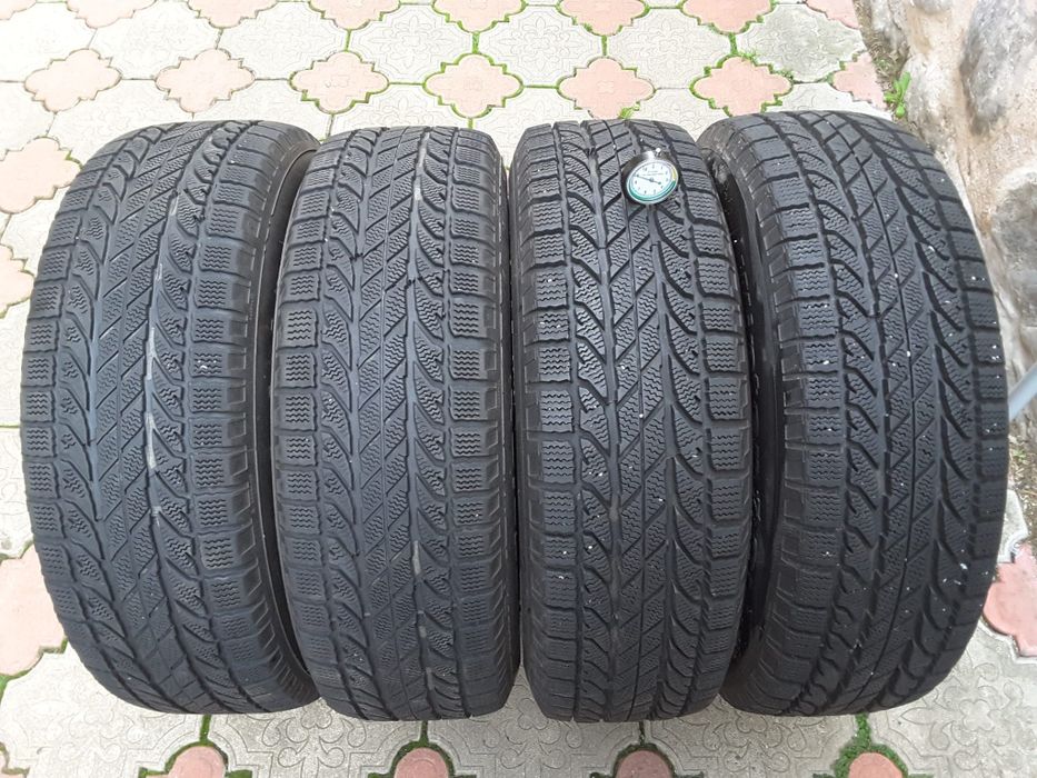 cauciucuri, anvelope de iarna 215 70 16 BF Goodrich