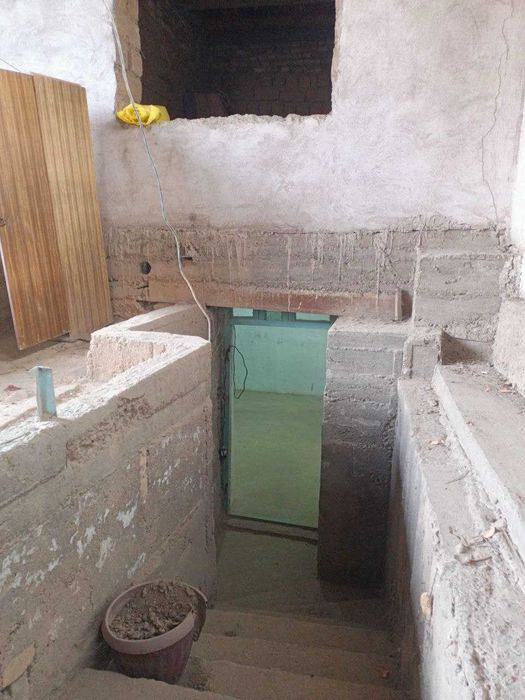 Тез!!Сотилади!!! Битта участкада иккита ховли уй Олмалик ш.