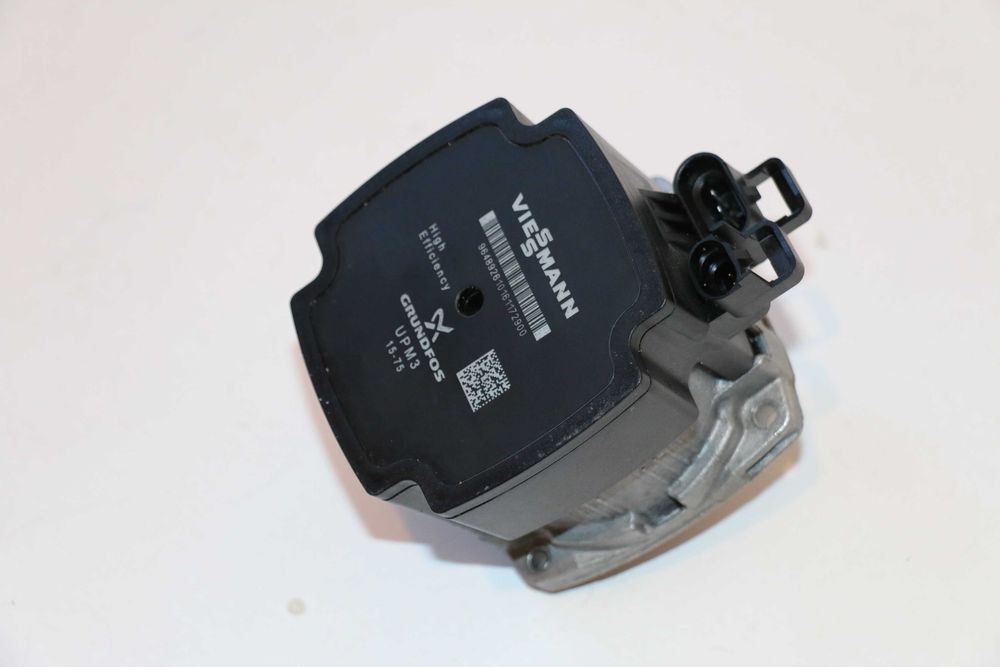 Pompa recirculare Grundfos UPM3 15-75 centrala Viessmann Vitodens 050