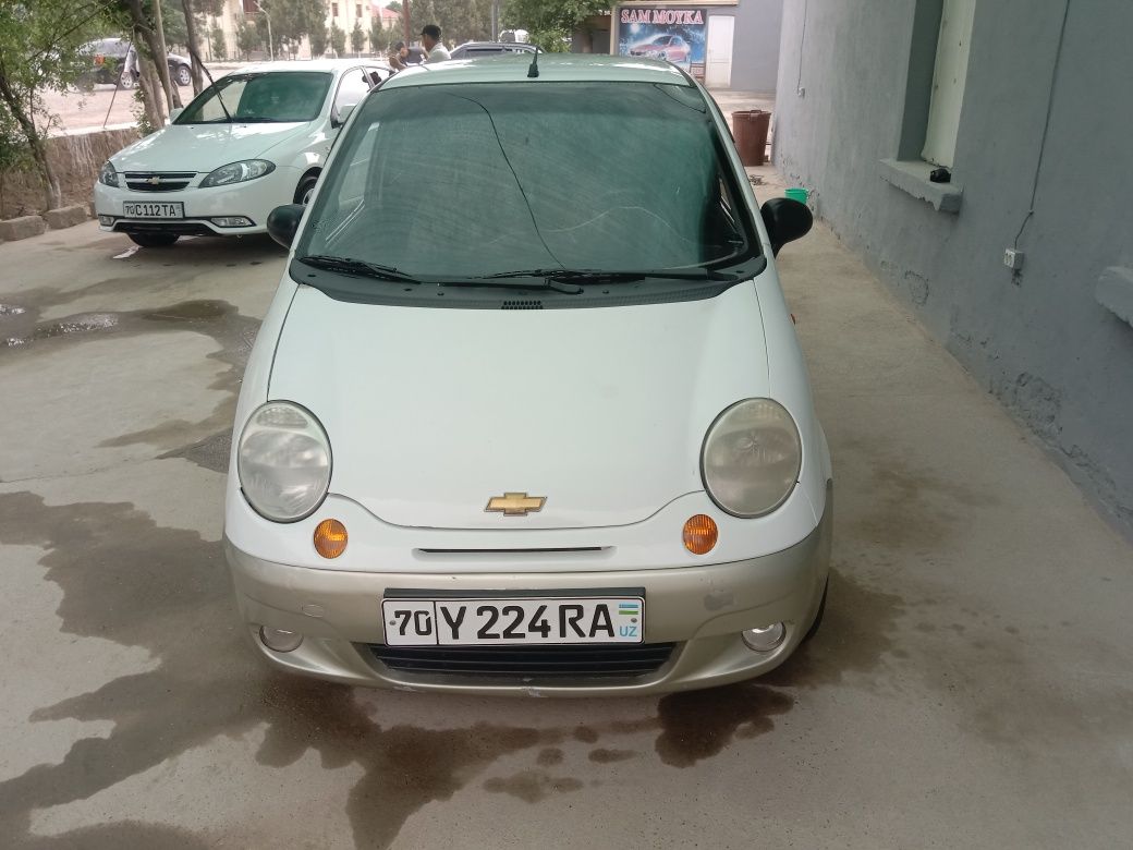 Matiz automobili sotiladi.