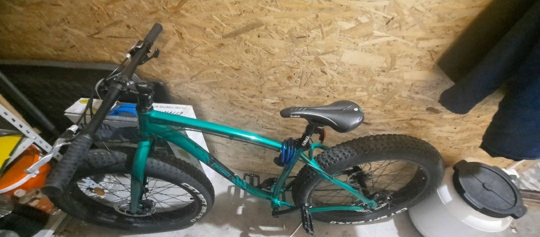 Bicicleta pegas fatbike