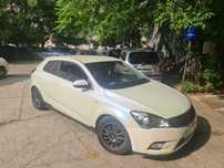 Kia Pro Ceed 1.6 CRDi 128 CP – Facelift 2012, Vopsea Pearl, Look BTCS