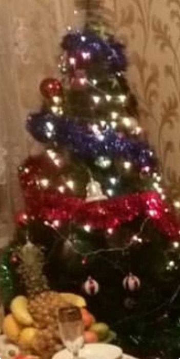 продам ёлку искуственную