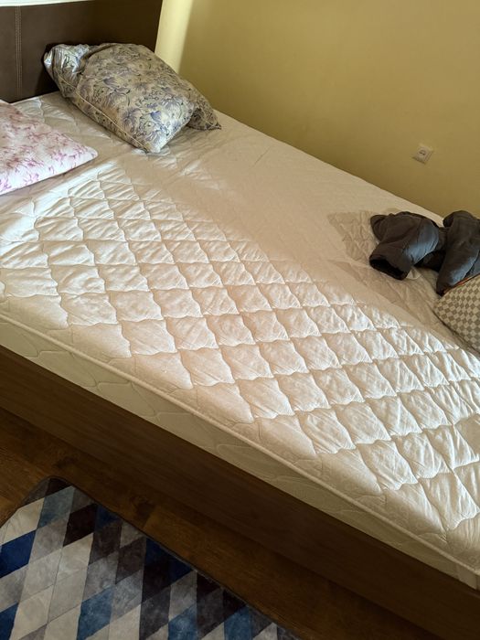 Продаются два матраса 160*2 и 180*2