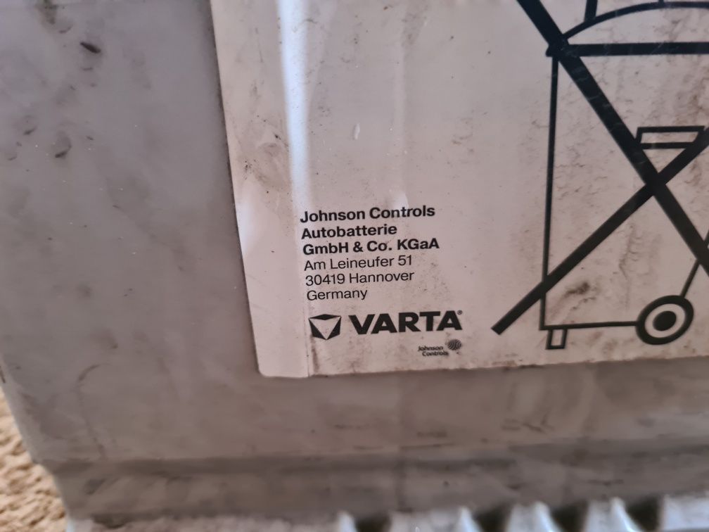 Продам аккумулятор VARTA