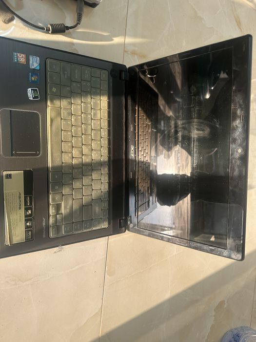 Сестема блоке манитор ест прентир и факс , клавиятура