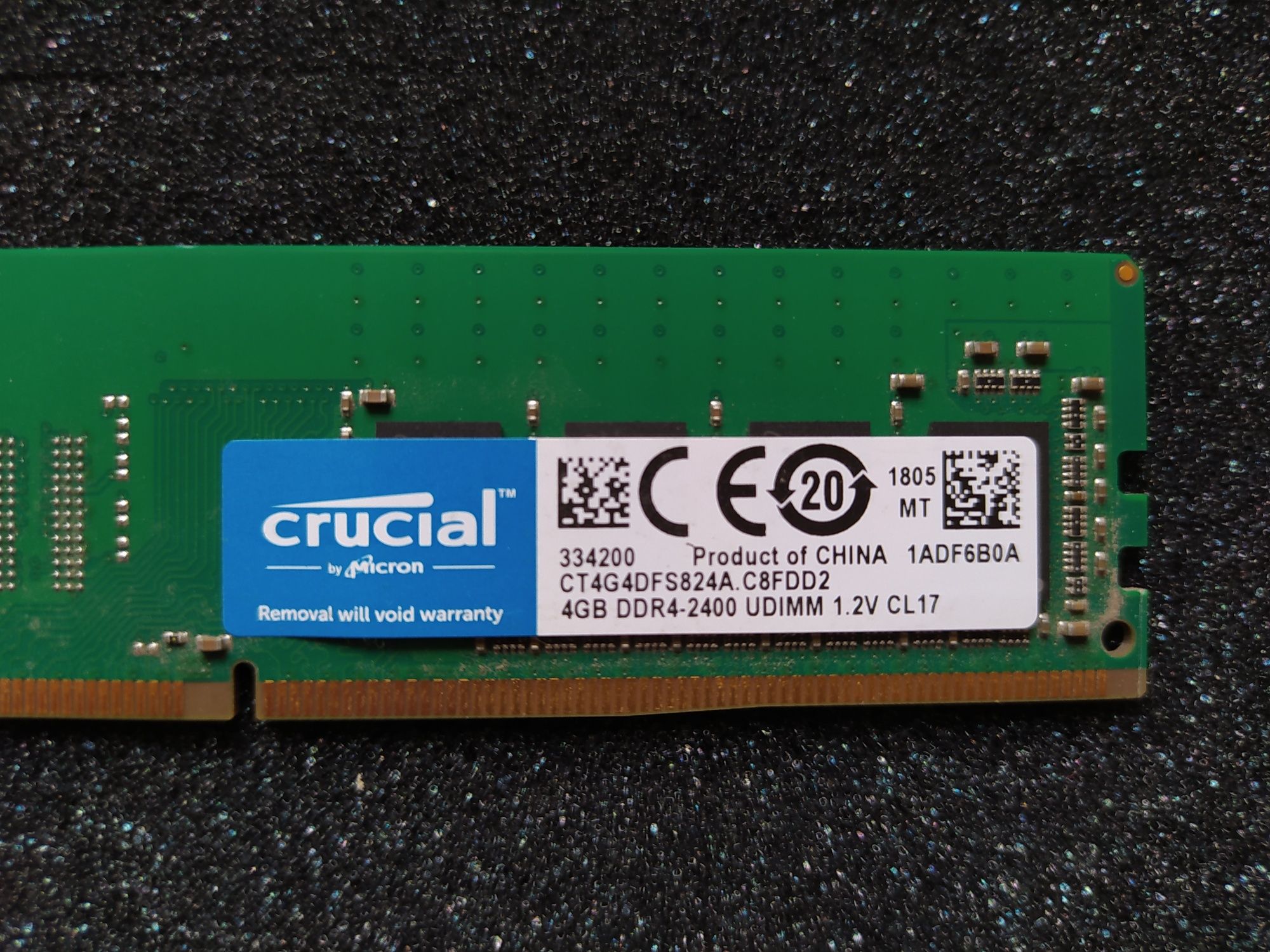 RAM памет / 2x4GB DDR4 2400 mhz Crucial / Настолен компютър / PC / РАМ