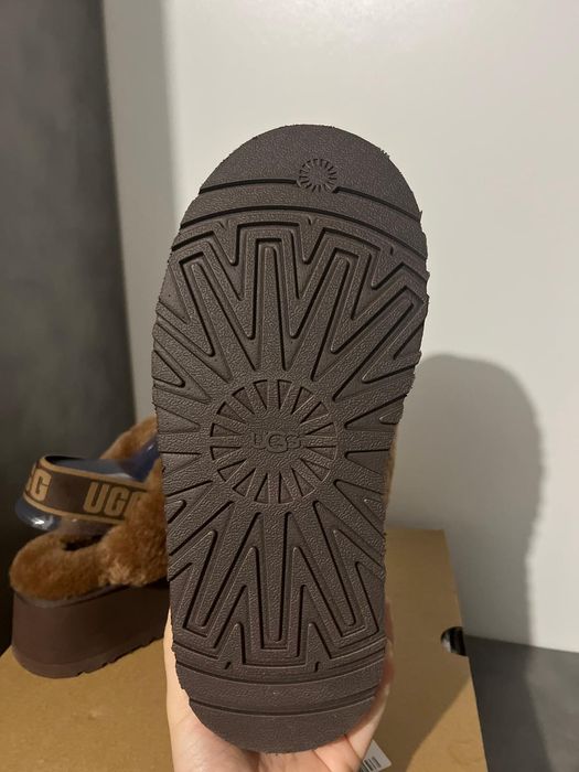 UGG Funkette  37