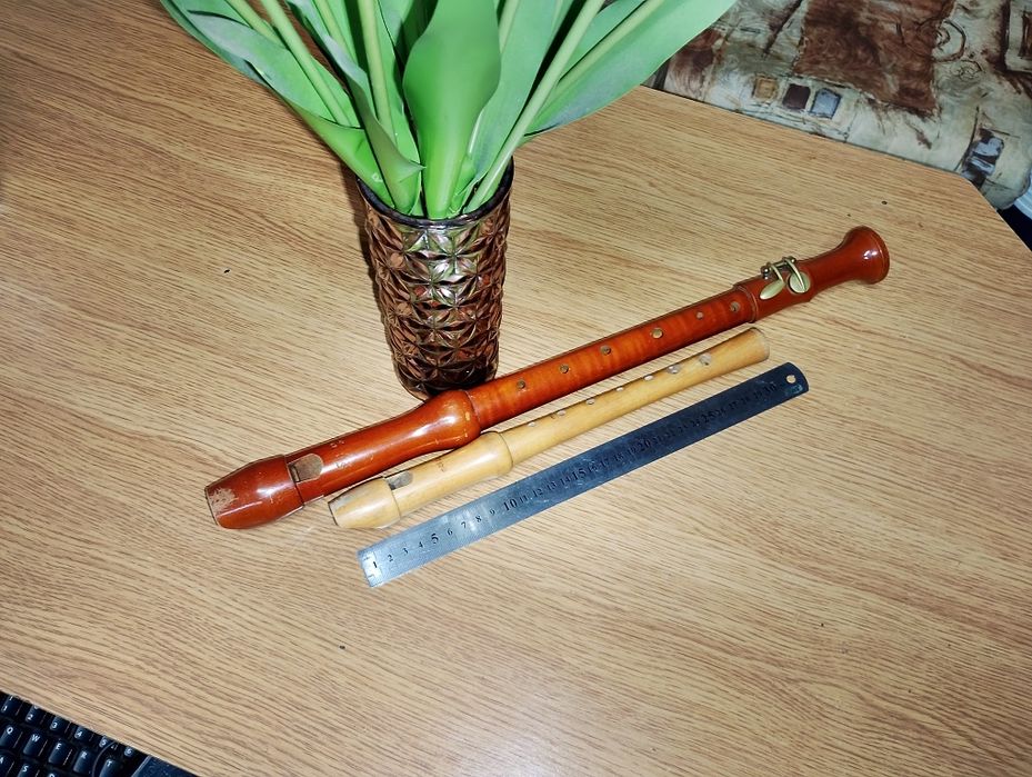 Флейти дървени два броя