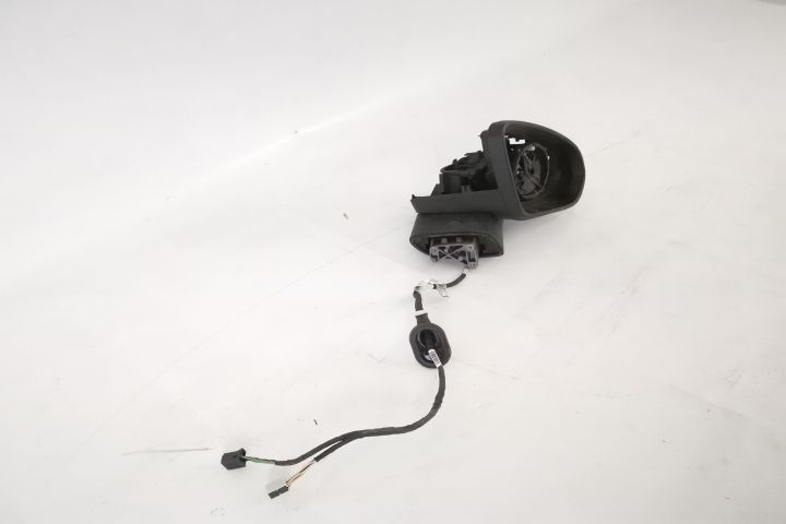 Oglinda Dreapta Originala In Stare Buna Electric Mercedes-Benz  CLA-Cl