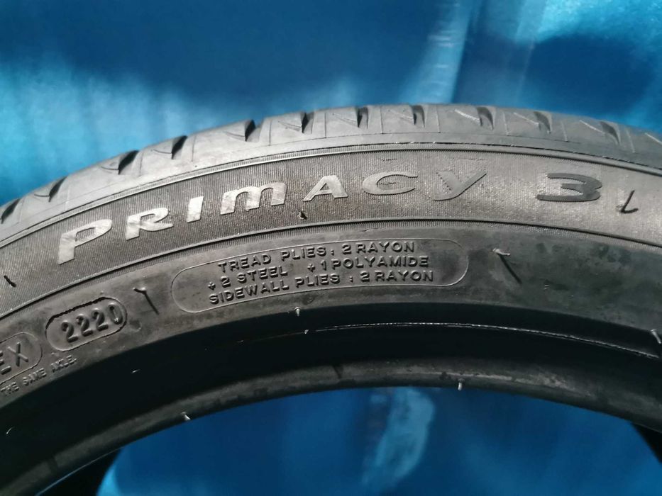 275 40 19 michelin runflat 2 buc