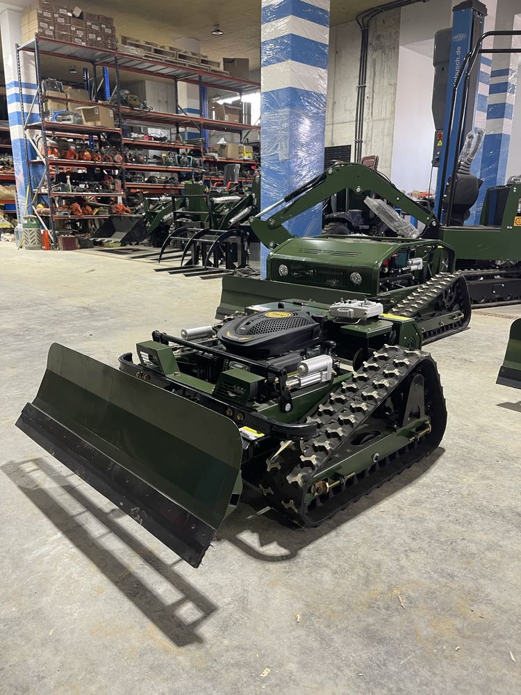 Мулчер косачка с дистанционно управление и снегорин Muller LM550