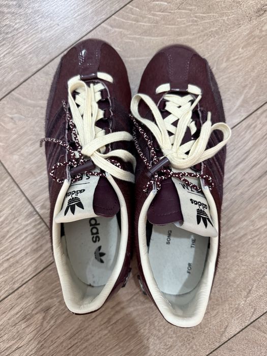 Дамски маратонки Adidas SL72