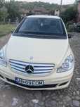 Mercedes b 180 anul 2008 diesel