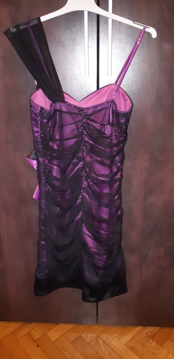 Rochie elegantă violet
