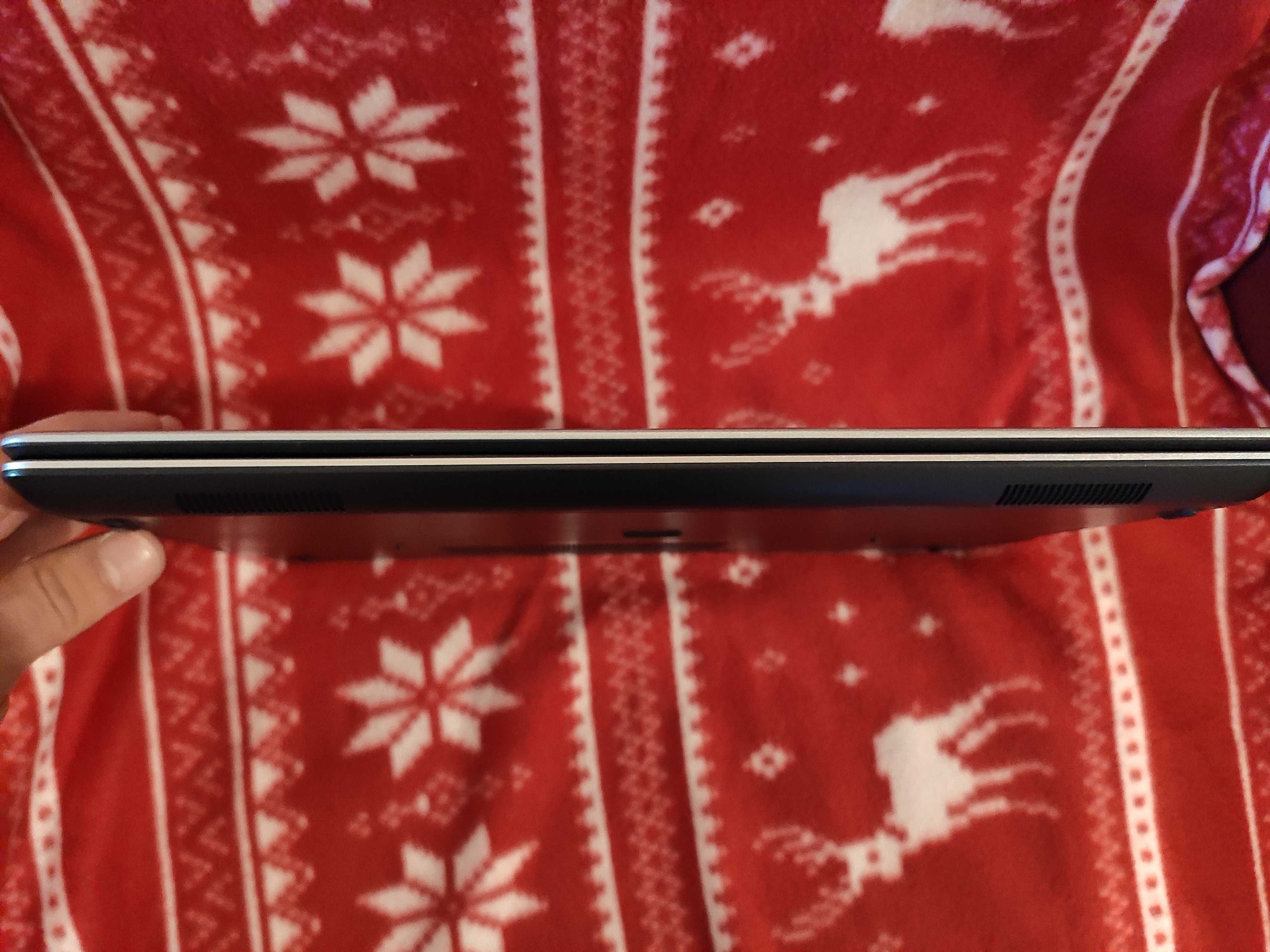 Dell latitude 7440 I5 16 RAM Corsair 120 SSD FullHD