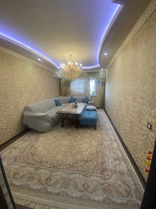 3 хонали Евроремонт уй 2 этажда (3/2/7)  Сотилади, Янгийул ш. Массив