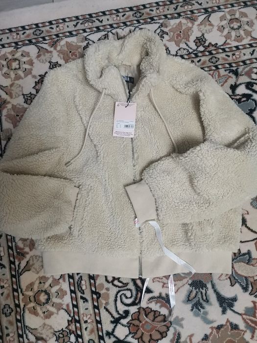 Jacheta de dama din blanita