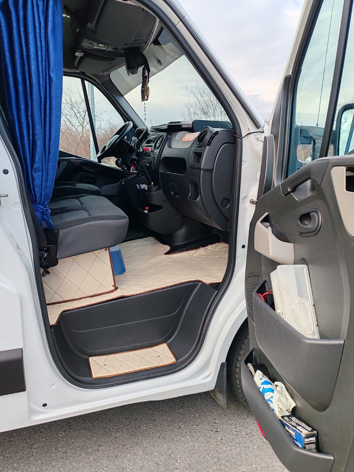 Renault Master 3 BA14 AUTOPLATFORMA