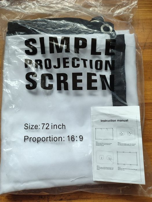 ,LED проектор и екран 72 инча