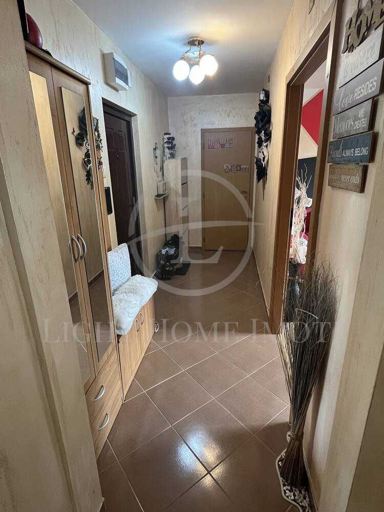 Продава се Двустаен апартамент в Пловдив, Христо Смирненски - 61 кв.м за 2099 €/кв.м - Снимка #8