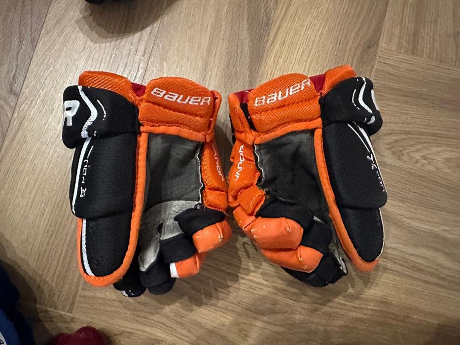 Manusi Bauer junior hochei