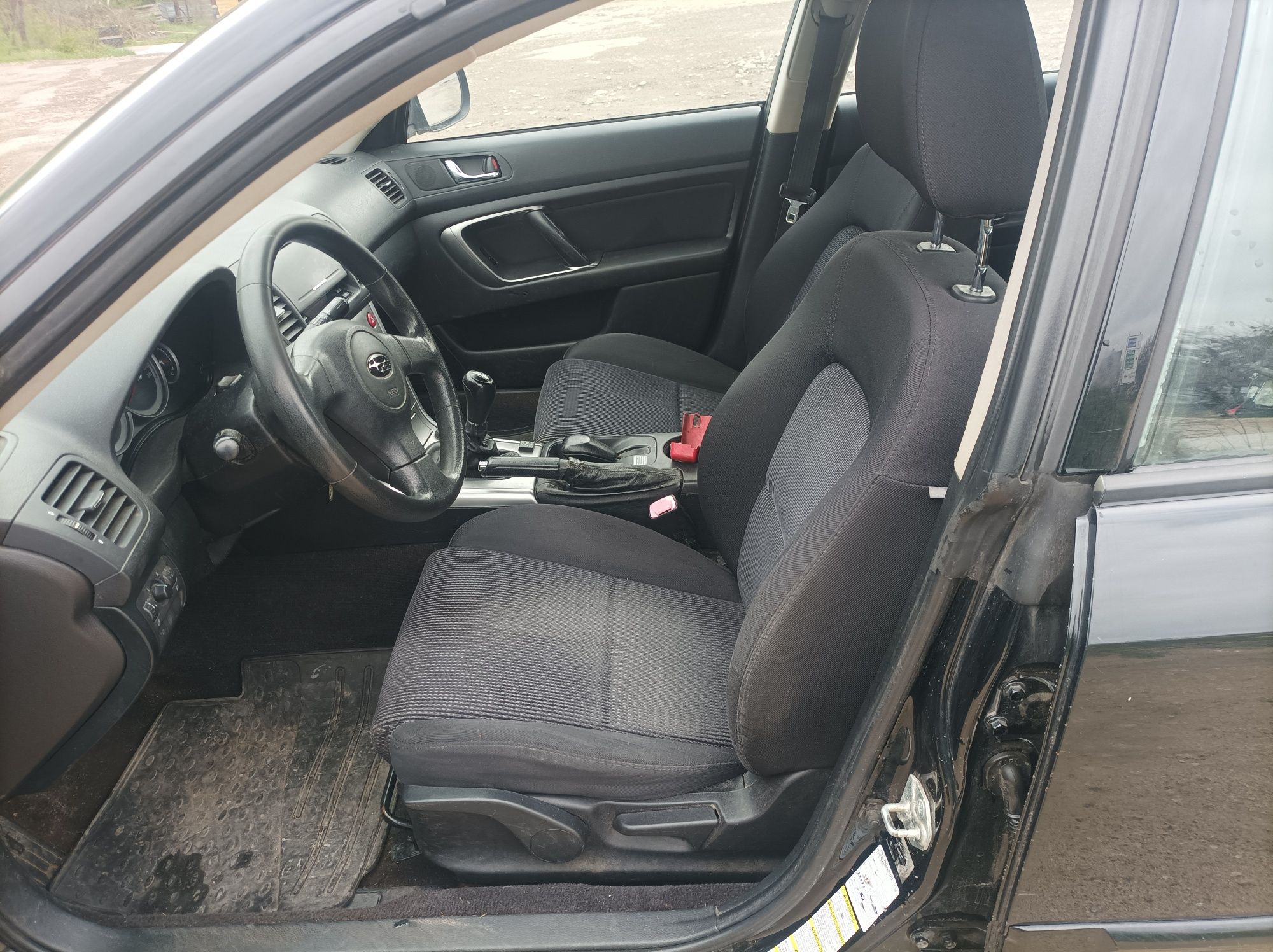 Subaru outbek 2.5 Газ