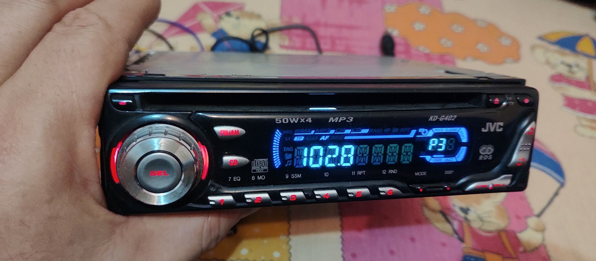 Radio CD/MP3 JVS KD-G402 auto