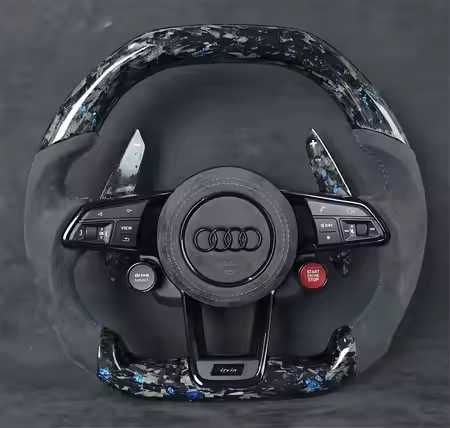 Audi Custom Спортен Волан – Персонализиран Дизайн!