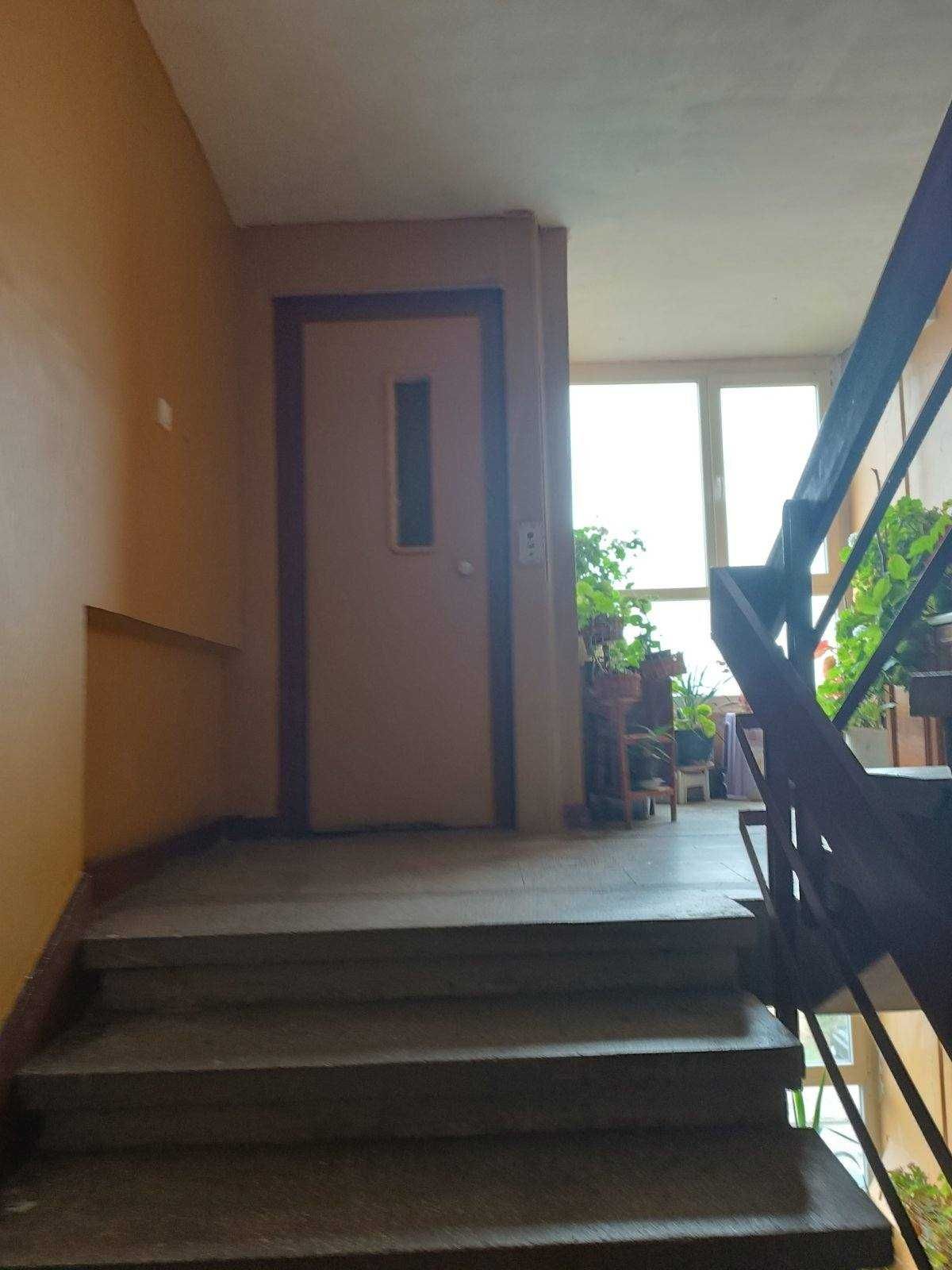 Двустаен апартамент