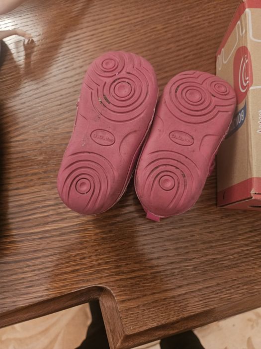 Ghete ghetute fete fetite piele ddstep 23 putin folosite (2-3 ori)