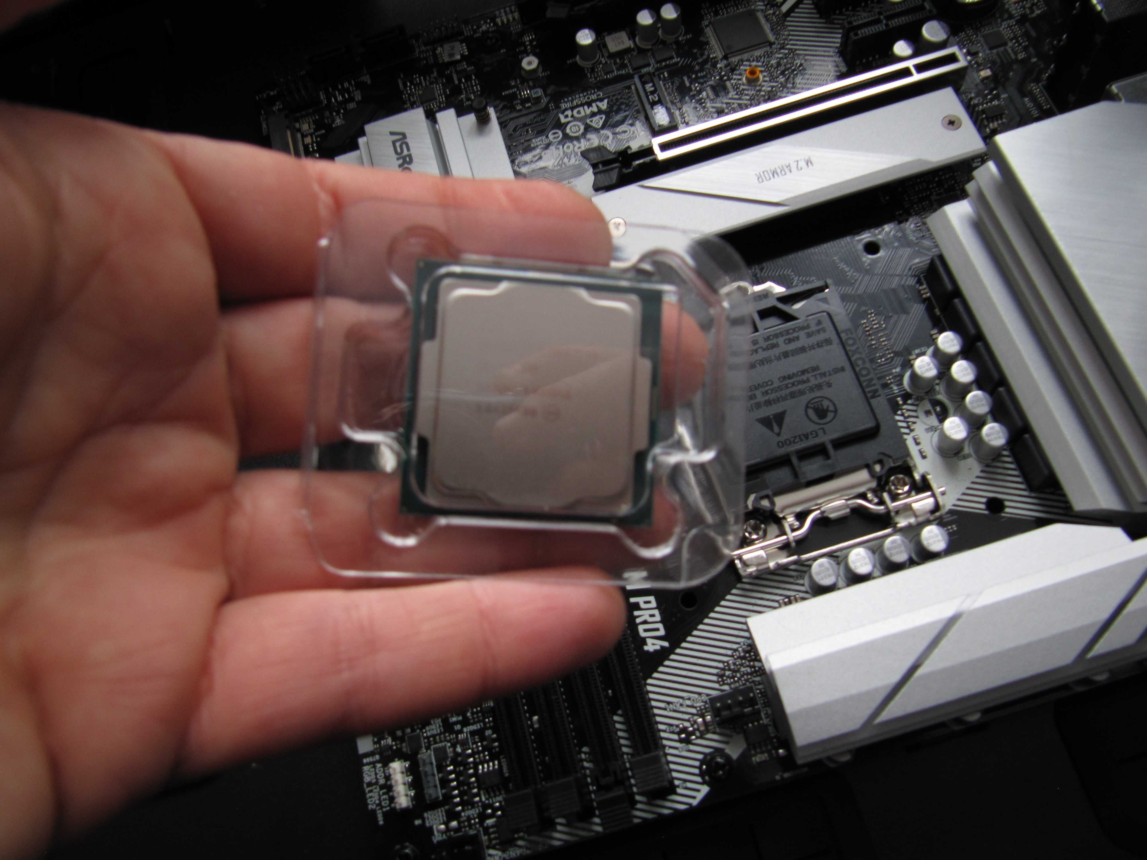 Intel Core i3-10100F 10Gen, Box