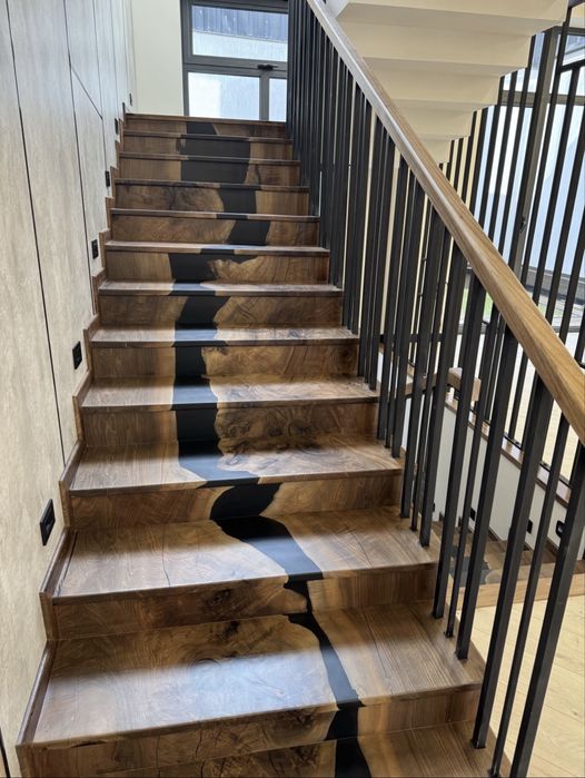 Ракатбоги 3.7 соток Хайтэк Дом 370 м2