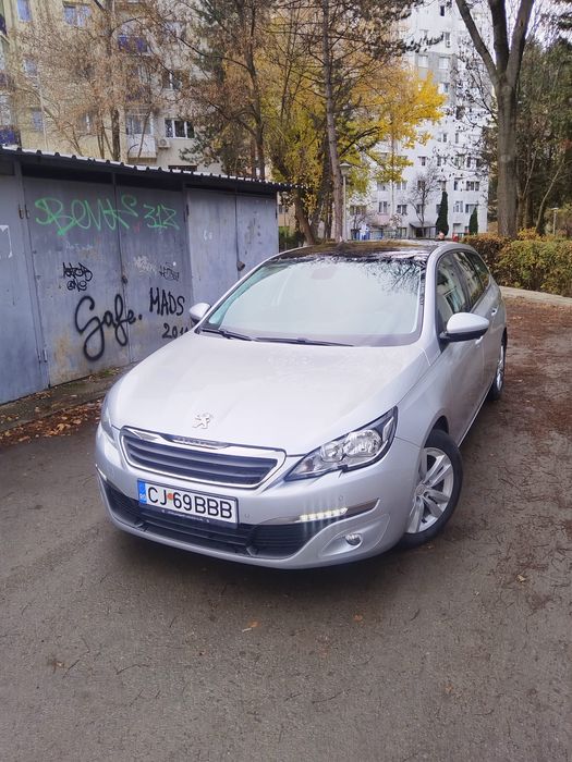 Vand Peugeut 308 model business 120 cp