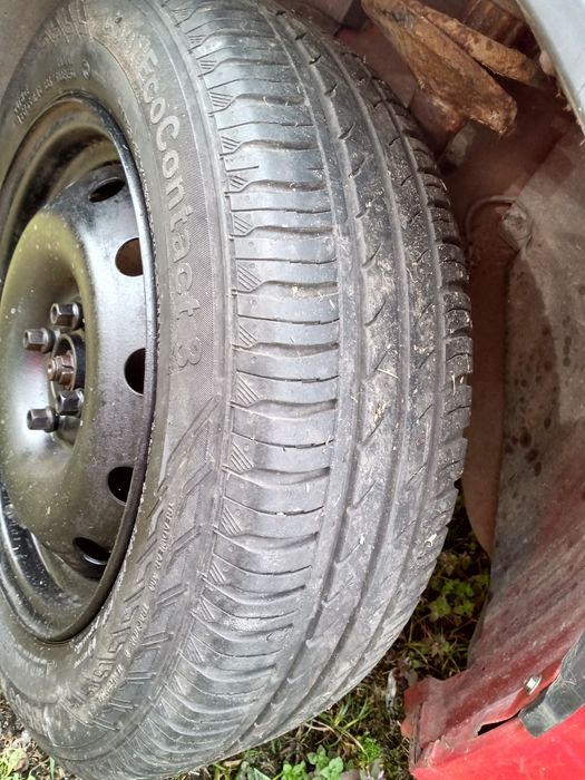 Vând jante roti cu cauciucuri 14,15,16 volkswagen audi,Logan,sandero