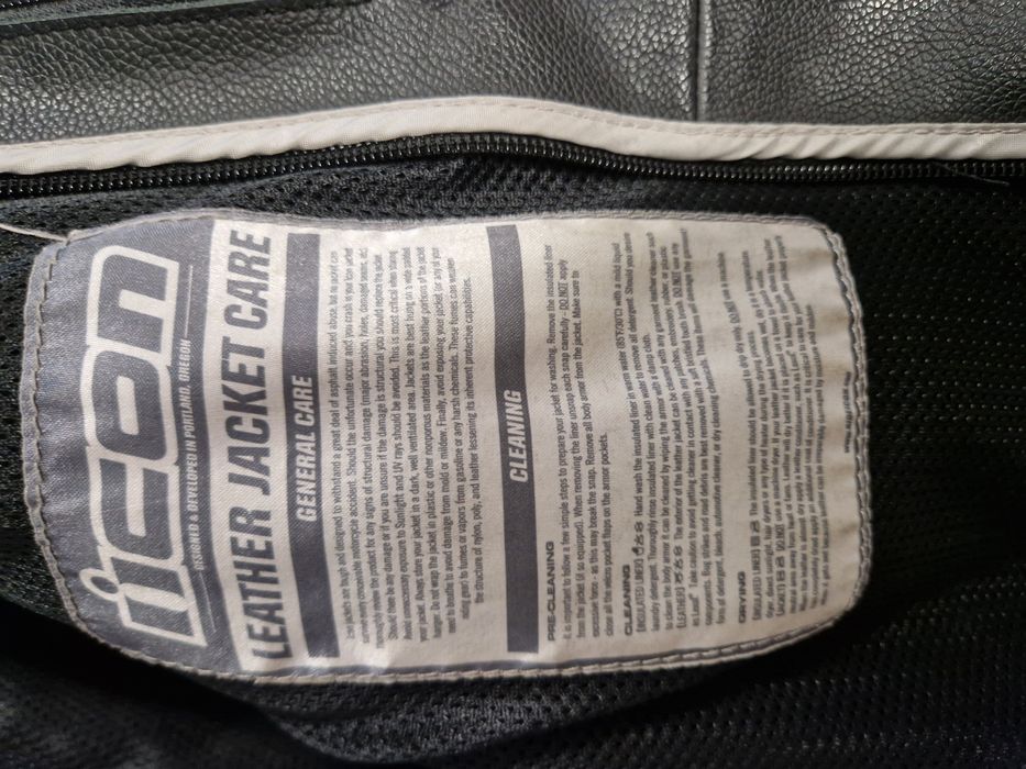 Geaca moto ICON, piele naturala, marime M