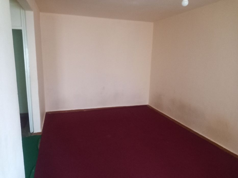 Ijaraga uy beriladi xolati yaxshi remont o'rtacha