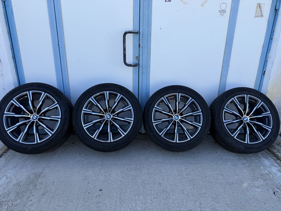 Jante BMW M pe 20 style Diamond Cut , originale in 2 lățimi impecabile