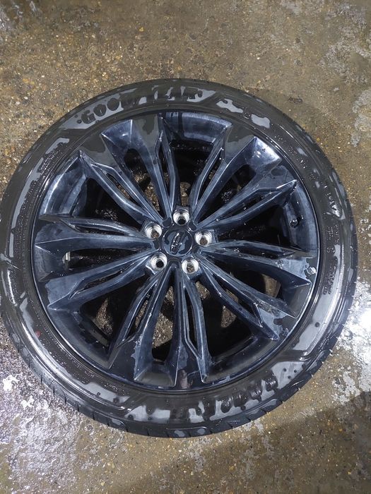 Диски с резиной r20 от Gelly tugella