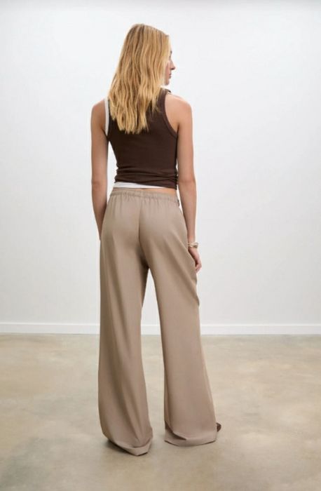 Брюки Stradivarius S-M