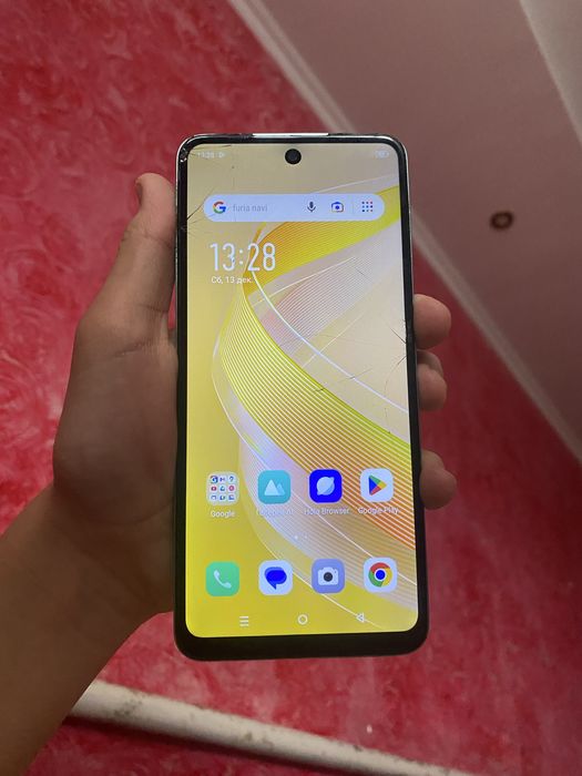 Телефон Infinix smart 8